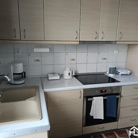 Apartment άνετο και ήσυχο διαμέρισμα με θέα